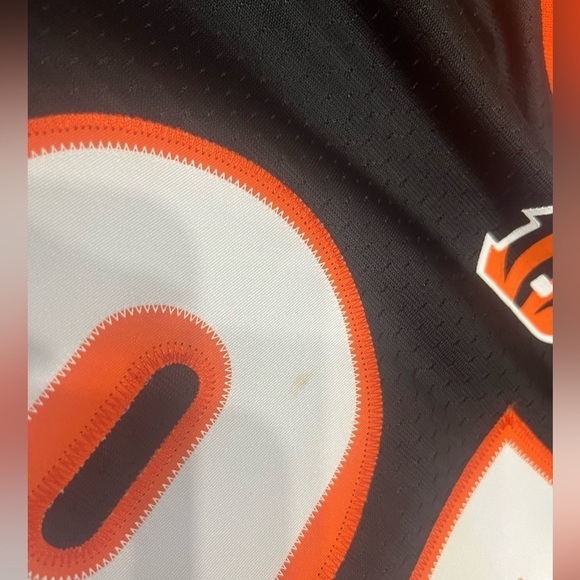 NFL jersey - Picture 2 of 4